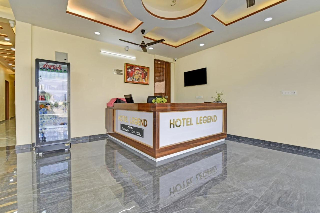 Super Oyo Collection O Legend Hotel 3*