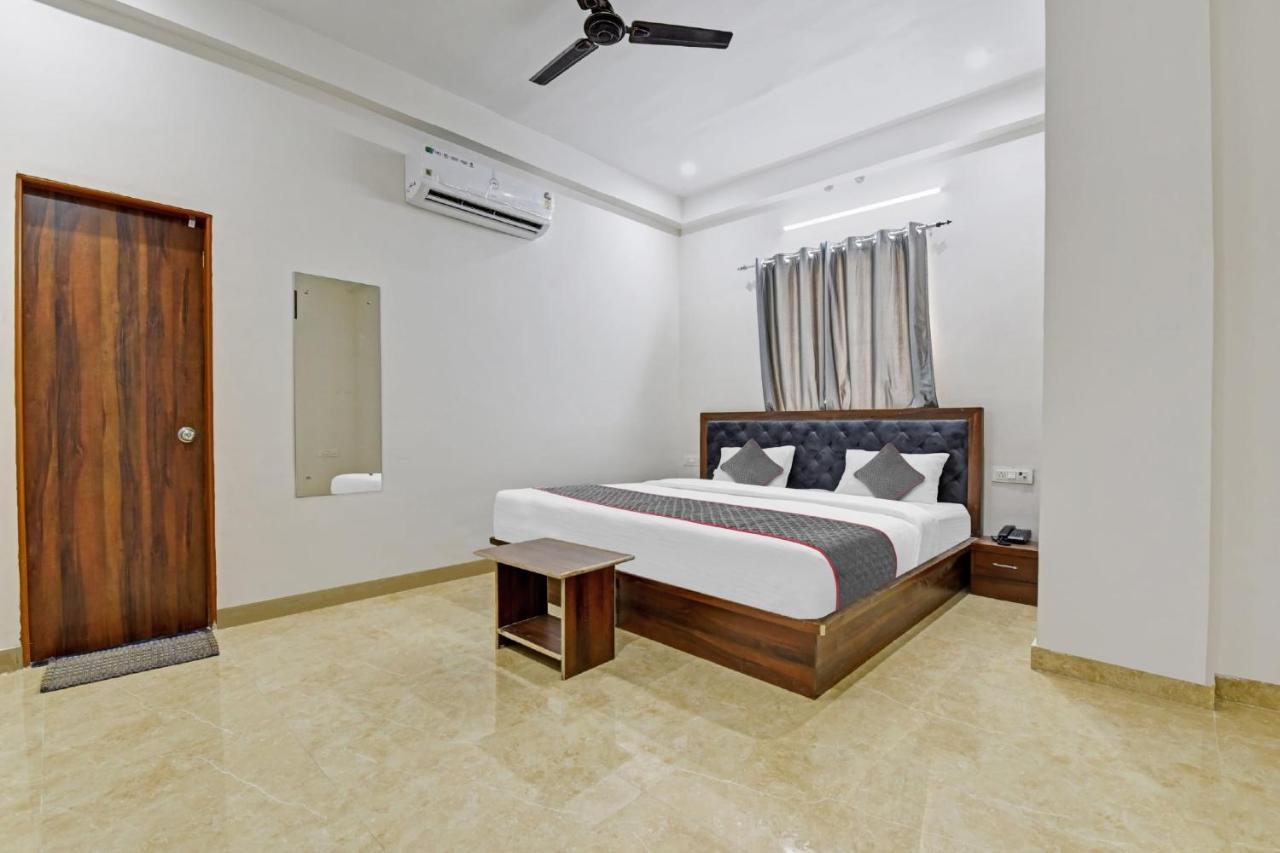 Hotel Super Oyo Collection O Legend