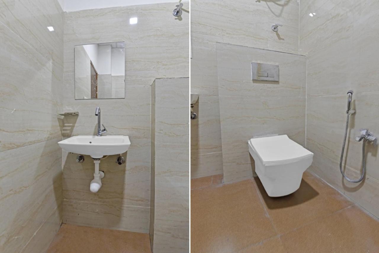 Super Oyo Collection O Legend 3* Jaipur
